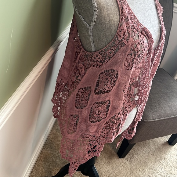 Super cute pink vest size L - Picture 3 of 9